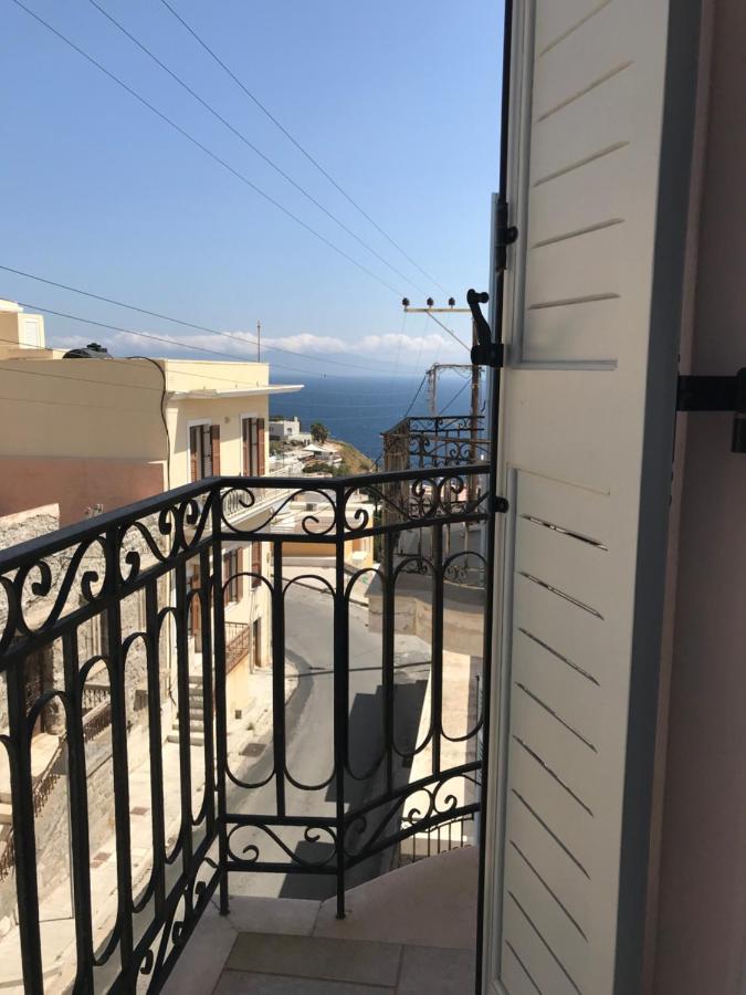 Inej Maisonette Ermoupoli Esterno foto
